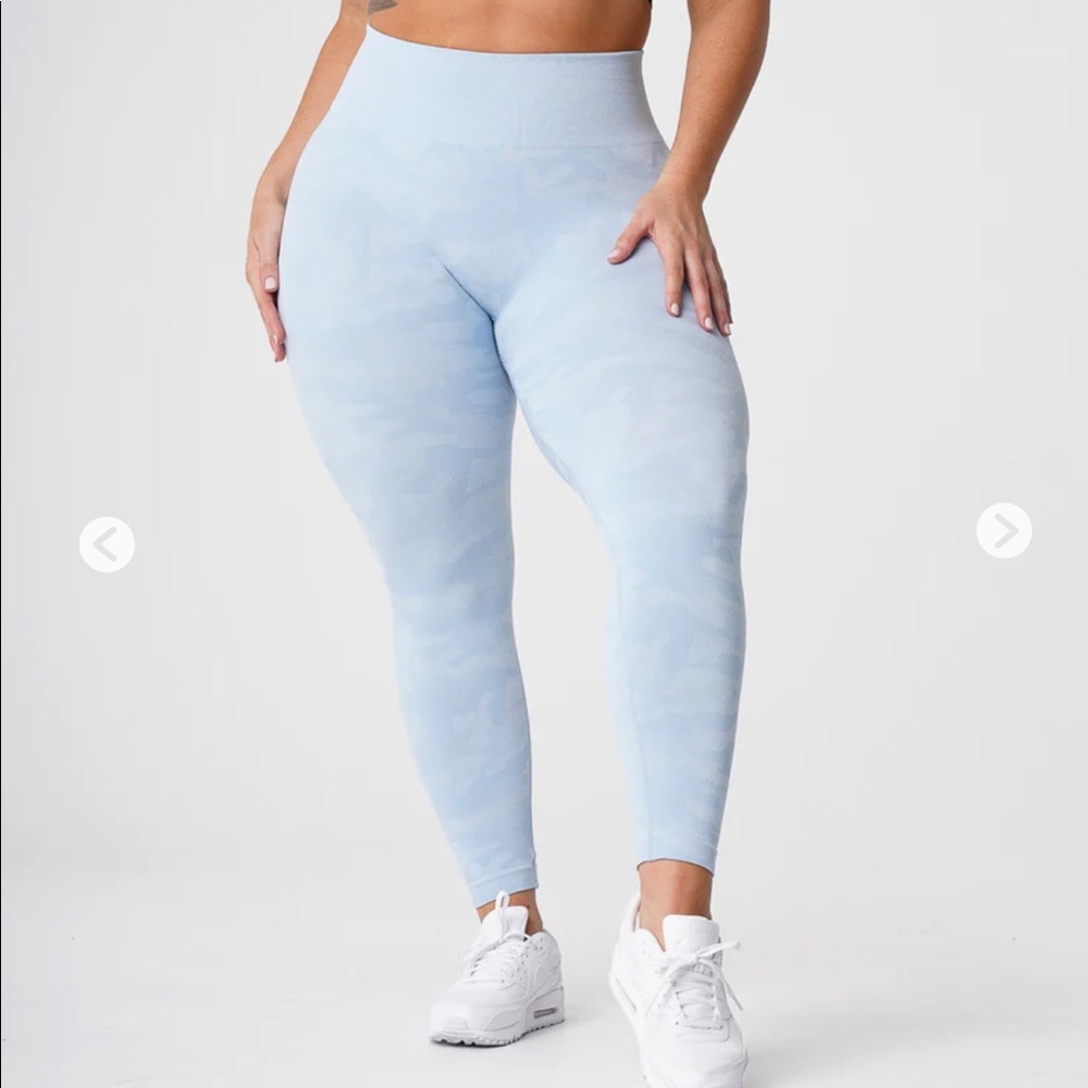 NVGTN (NEW) Icy Blue Camo Seamless Leggings